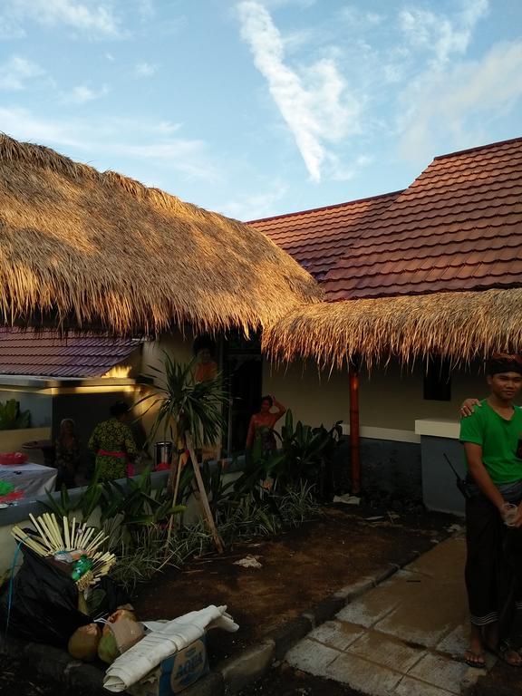 Uluwatu Bb Homestay Two מראה חיצוני תמונה